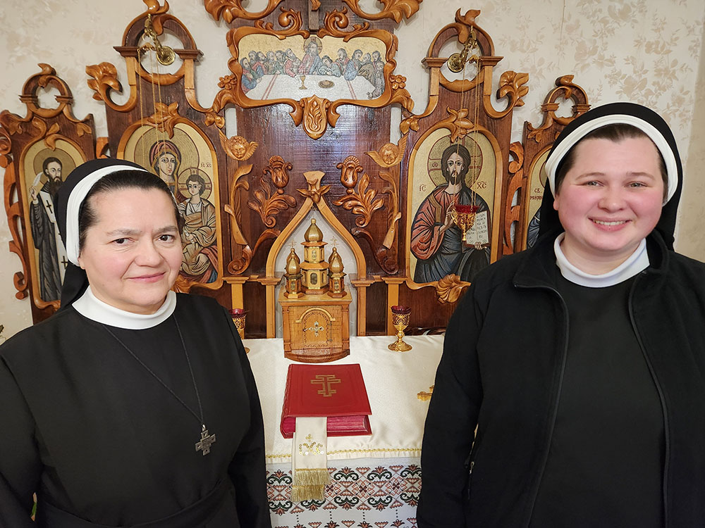 As 2 years of war in Ukraine take a toll sisters remain a steady